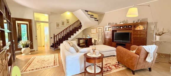 5 Schlafzimmer Haus in Savignano sul Rubicone, Italy, Nr. 379698 8