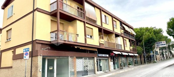 4 rooms Apartment in Vasto, Italy No. 257782 2