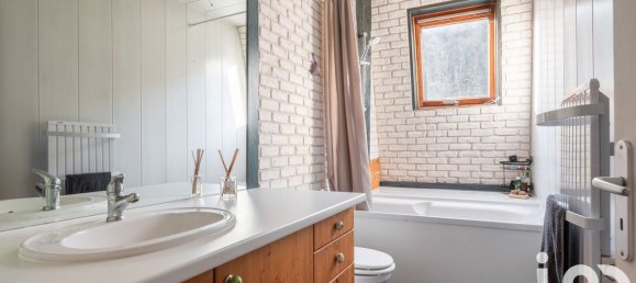 3 bedrooms Apartment in Vaulnaveys-le-Haut, France No. 197255 26