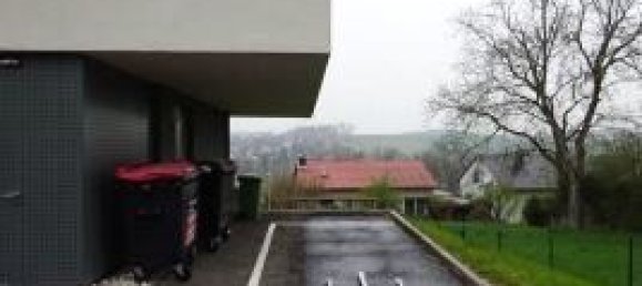 Parking à Niederneukirchen, Austria No. 239757 3