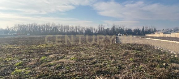 1280m² Land in Parabiago, Italy No. 179294 6