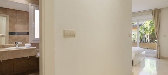 Apartamento de 1 dormitorio en Marbella, Spain No. 39070 8