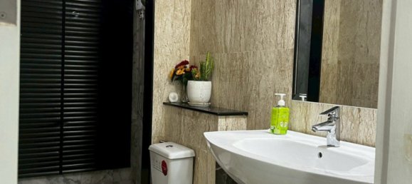 5 Schlafzimmer Haus in Pattaya, Thailand, Nr. 77835 11