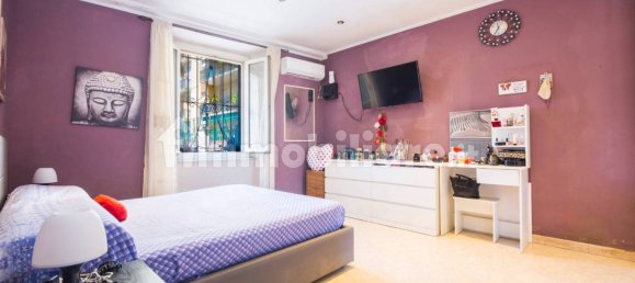 3 bedrooms Apartment in Genoa, Italy No. 296582 11