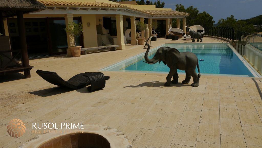 9 bedrooms Villa in Ibiza town, Spain No. 1338