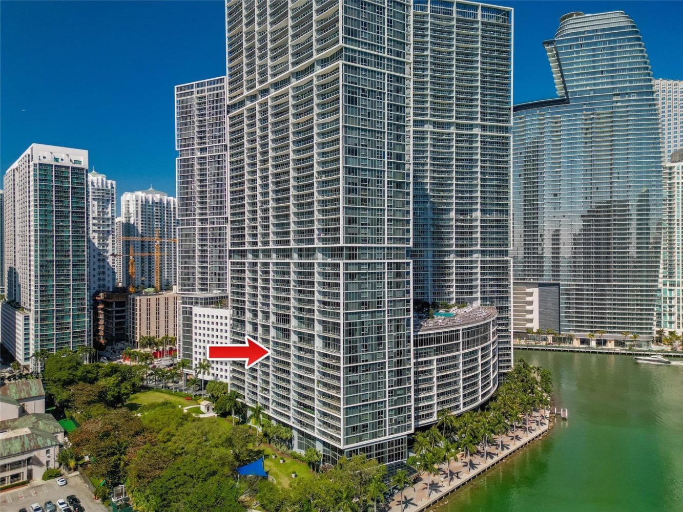 2 dormitorios propiedad comercial en venta en Miami, Miami-Dade, Florida, USA № 613422