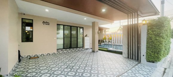 4 bedrooms Cafe / restaurant in Pattaya, Thailand No. 19373 6