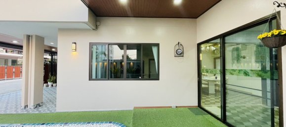 4 bedrooms Cafe / restaurant in Pattaya, Thailand No. 19373 11