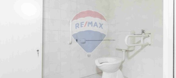 3 rooms Commercial property in Tradate, Italy No. 235092 12