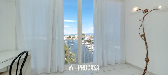 1 bedroom Apartment in Empuriabrava, Spain No. 180216 5