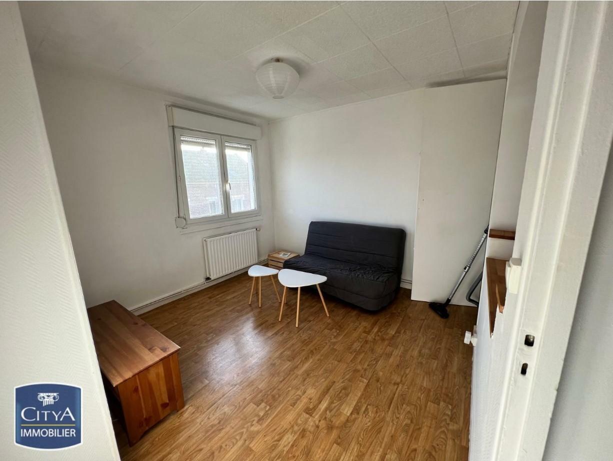 1 غرف نوم شقة في Saint-Quentin, France رقم 344737