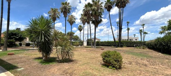 8 rooms Villa in Taranto, Italy No. 125738 2