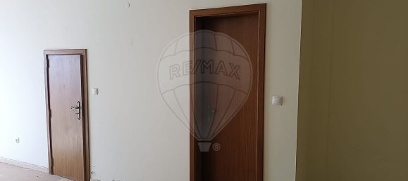 75m² Commercial property in Borba, Portugal No. 53496 5