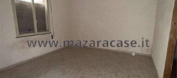 5 rooms House in Mazara del Vallo, Italy No. 51088 3