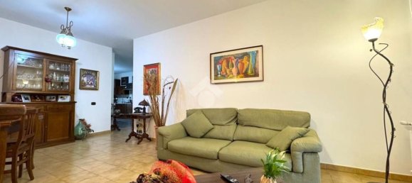 4 rooms Apartment in Monterotondo, Italy No. 89110 14