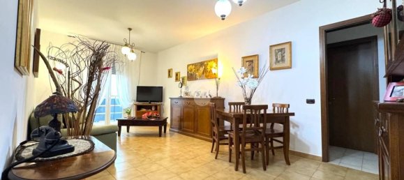 4 rooms Apartment in Monterotondo, Italy No. 89110 9