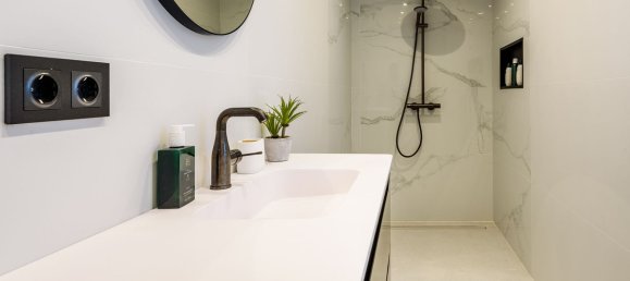 Villa de 7 dormitorios en Marbella, Spain No. 33847 13