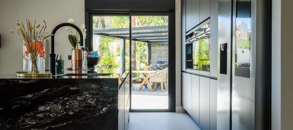 Villa de 7 dormitorios en Marbella, Spain No. 33847 10