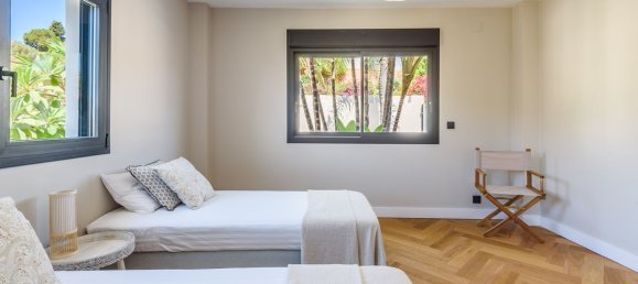 Villa de 7 dormitorios en Marbella, Spain No. 33847 14