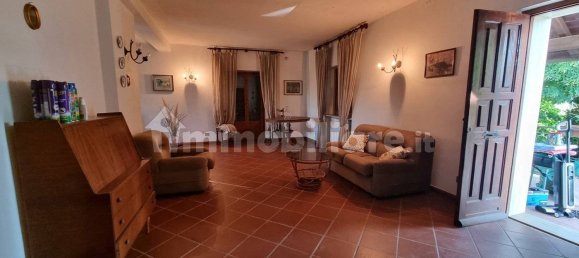 3 غرف نوم فيلا في Gallicano nel Lazio, Italy رقم 376228 9