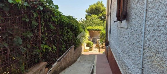 3 bedrooms Villa in Monreale, Italy No. 122736 18