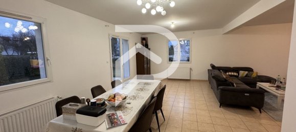 4 Schlafzimmer Haus in Saint-Gervais-la-Foret, France, Nr. 48881 3