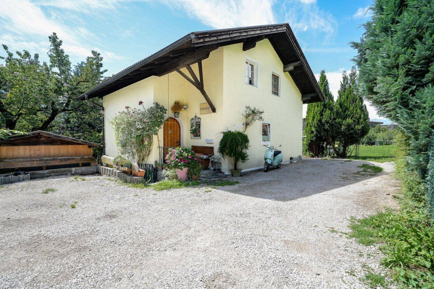 Дом с 5 комнатами в Инсбрук-Штадт, Австрия № 205179