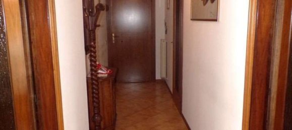 3 rooms Apartment in Monte San Vito, Italy No. 8820 6