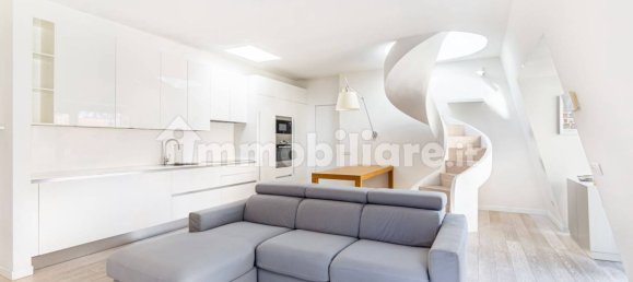 2 غرف نوم بانتهاوس في Milan, Italy رقم 331007 4