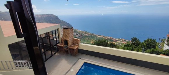 4 bedrooms Townhouse in Calheta, Portugal No. 137193 3