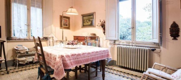 6 bedrooms Villa in Lucca, Italy No. 137669 22