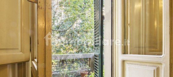 6 bedrooms Villa in Lucca, Italy No. 137669 17