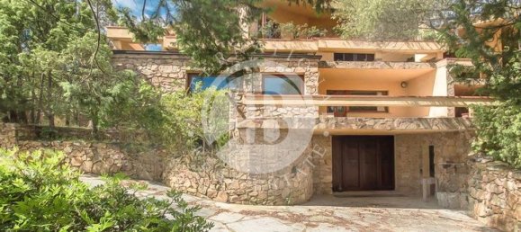 6 bedrooms Villa in Palau, Italy No. 19378 7