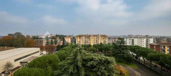 Ático de 3 dormitorios en Rho, Italy No. 327312 32