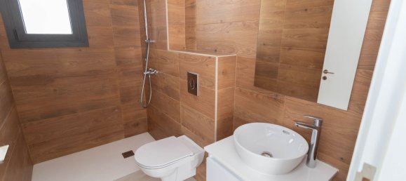 2 bedrooms Apartment in Larnaca, Cyprus No. 5669 19