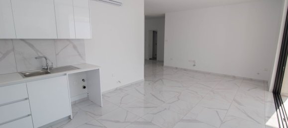 2 bedrooms Apartment in Larnaca, Cyprus No. 5669 27