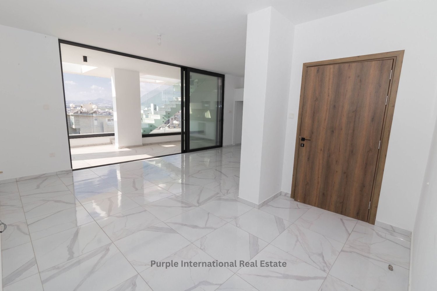 2 bedrooms Apartment in Larnaca, Cyprus No. 5669