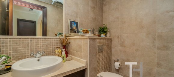 4 bedrooms Villa in Jumeirah Park, UAE No. 28467 12