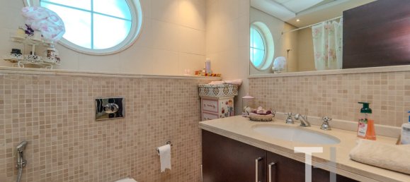 4 bedrooms Villa in Jumeirah Park, UAE No. 28467 16