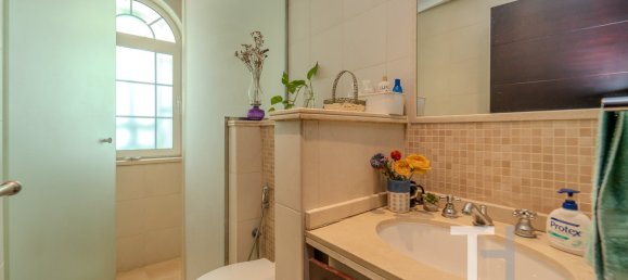 4 bedrooms Villa in Jumeirah Park, UAE No. 28467 9