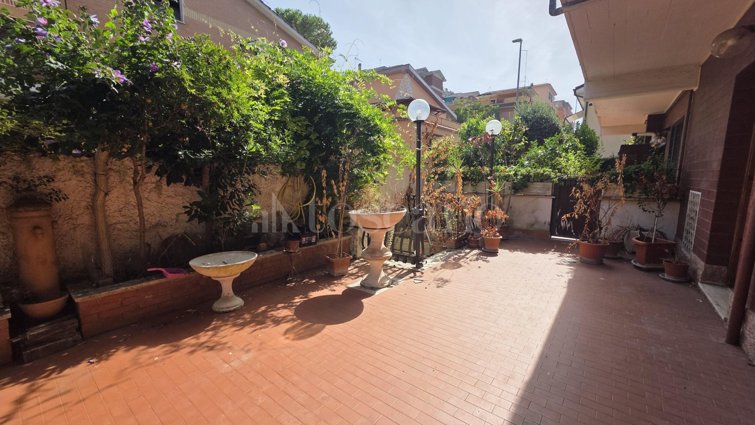 9 rooms Villa in Rome, Italy No. 397503