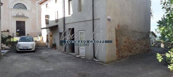 Casa de 4 divisões em Borgonovo Val Tidone, Italy N.º 118389 3