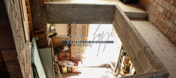 Casa de 4 divisões em Borgonovo Val Tidone, Italy N.º 118389 8