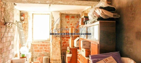 Casa de 4 divisões em Borgonovo Val Tidone, Italy N.º 118389 7