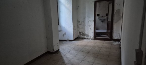 1041m² Building in Gravedona ed Uniti, Italy No. 313834 13