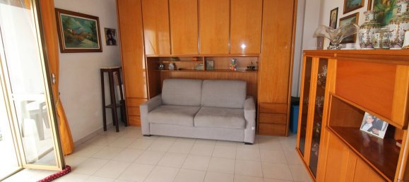 Apartamento de 2 habitaciónes en Naples, Italy No. 351393 9