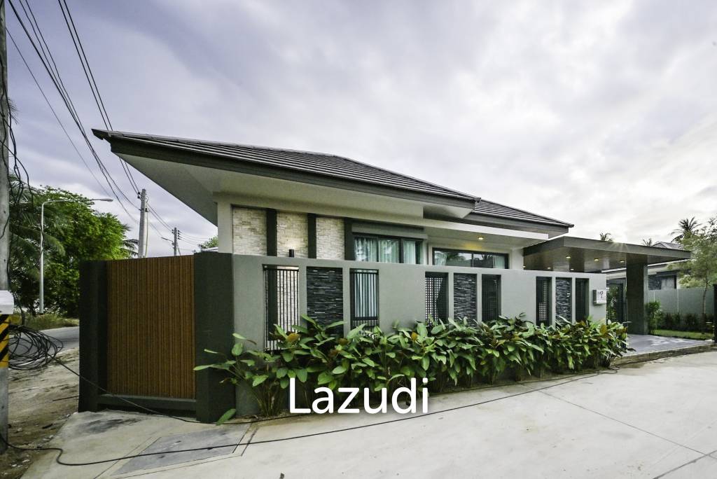 3 bedrooms Villa in Pattaya, Thailand No. 27461