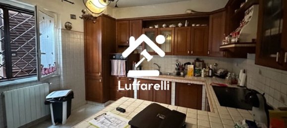 7 rooms Apartment in Rome, Italy No. 9636 3