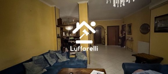 7 rooms Apartment in Rome, Italy No. 9636 11