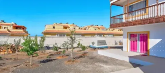 Casa de 4 dormitorios en Santiago del Teide, Spain No. 125309 12